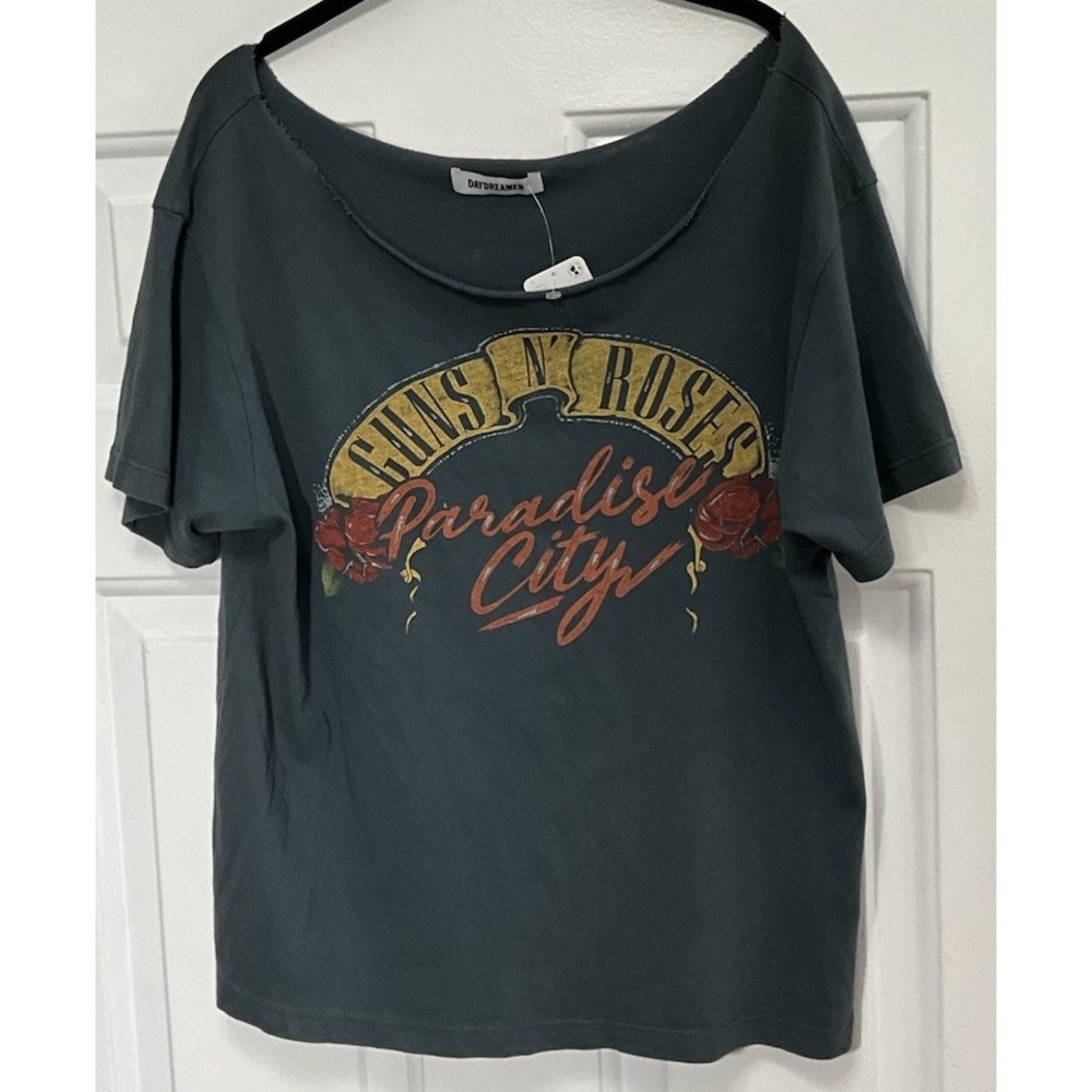 DayDreamer Gray "Guns N' Roses" " Paradise City" Concert Shirt Women's Medium